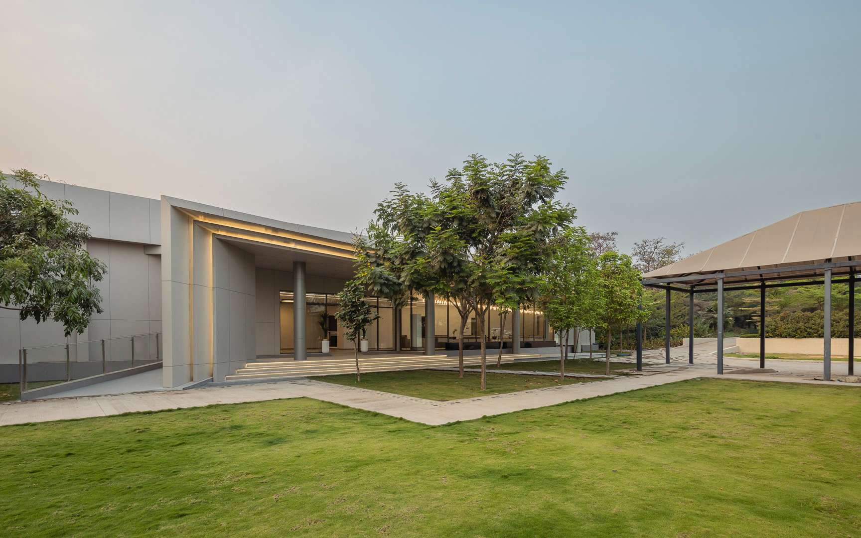R13 — Godrej — image 4