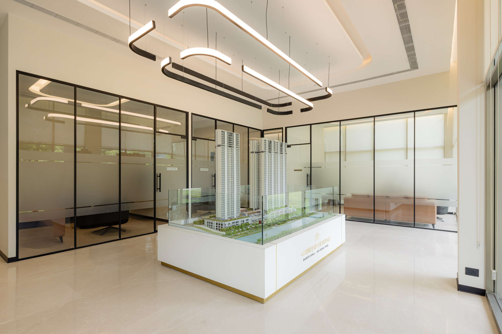 R13 — Godrej — image 8